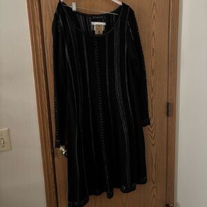 Peruvian Connection Long Sleeve Stardust Dress size XL
NWT